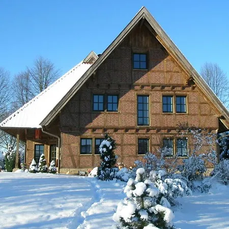 Lovely In * Reken